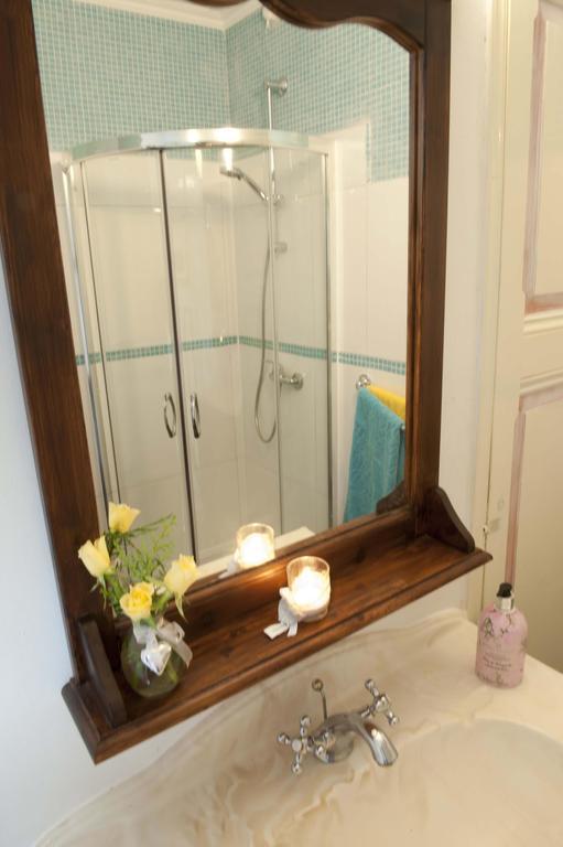 B&B Romantic Rooms Central Haarlem Oda fotoğraf
